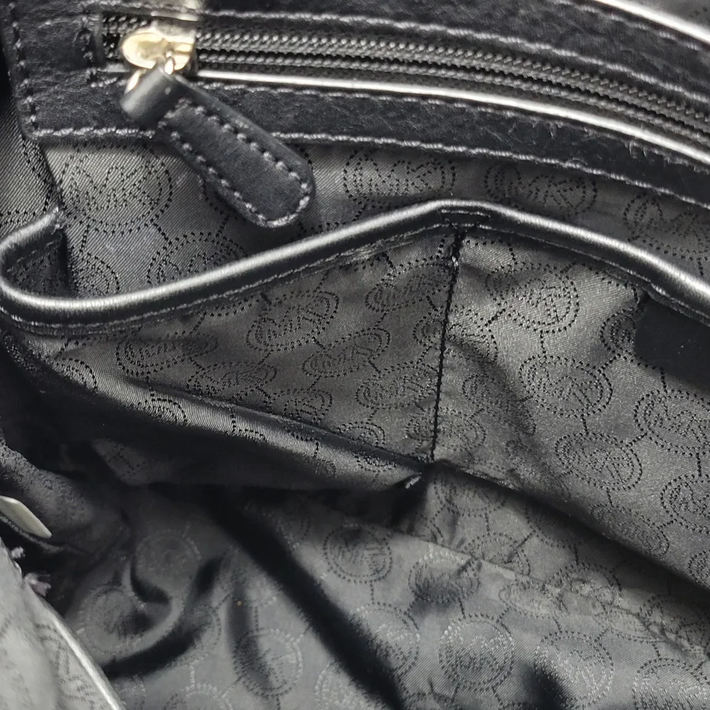 Michael Kors Black Tote Bag - Picture 12 of 16